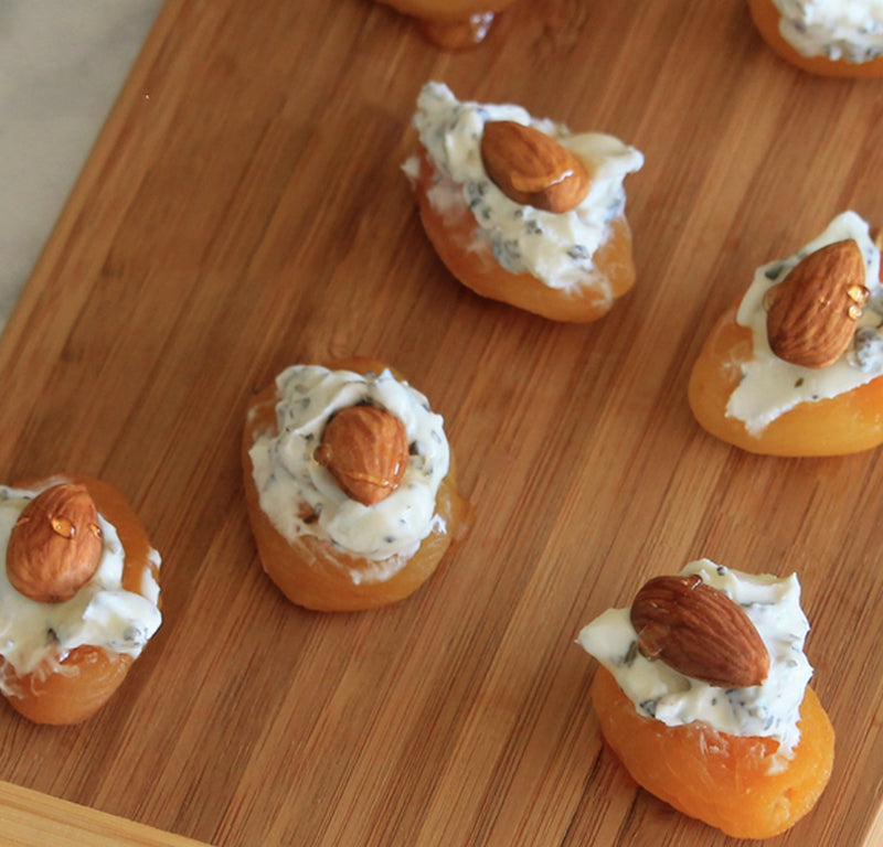 Mariani Dried Apricots with Goat Cheese and Almonds